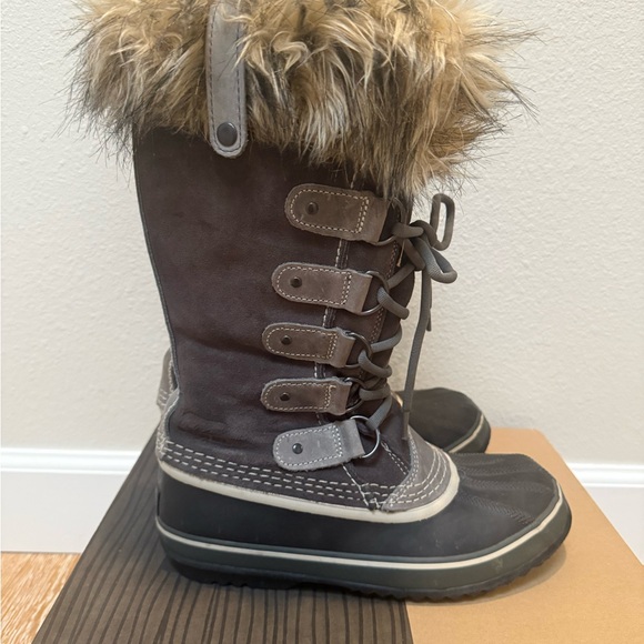 Sorel Women's Joan of Arctic Boots - Picture 6 of 12